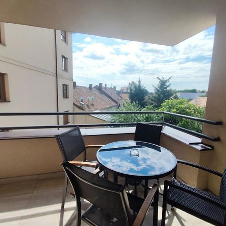 Bajcsy Apartment Ντέμπρετσεν Εξωτερικό φωτογραφία